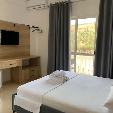 Ambra Hotel 3*